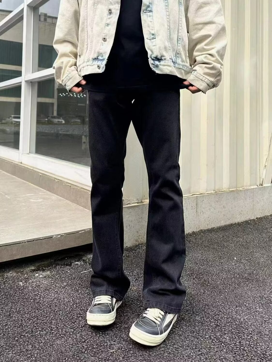 黑色顯瘦彎刀褲
